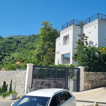Melodia Villa