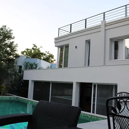 Melodia Villa Tirana